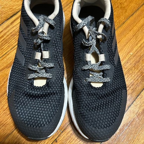 Adidas Sooraj EE9933 Size 6 Black & Taupe Womens Running Training Shoes - Picture 2 of 10